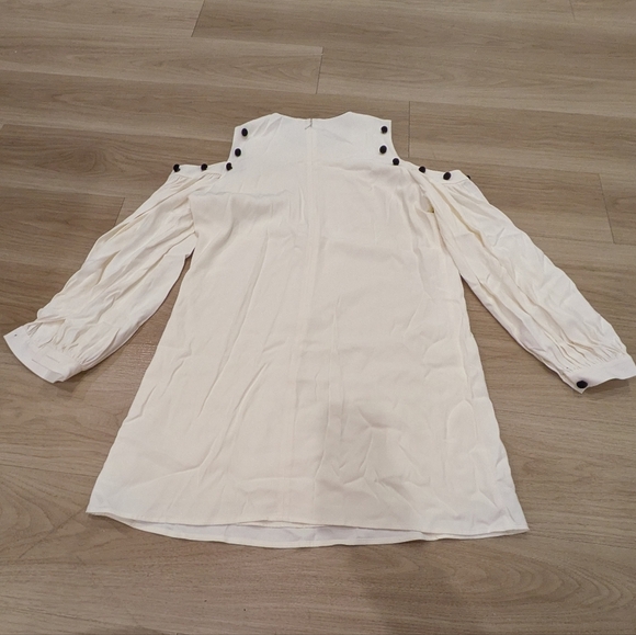 Alexis Shoulder Cutout Blouse With Black Buttons - Size L - Picture 2 of 5